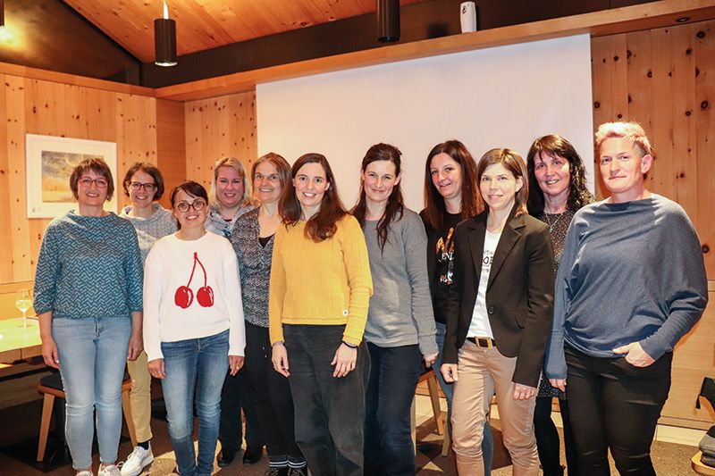 v. l. Kunhilde von Marsoner, Barbara Plattner, Sabine Stefani, Martina Becker, Angelika Meister, Christiane Pircher, Simone Wieser, Sibylle Patschieder, Katrin Lamprecht, Linde Oester, Birgit Pedross