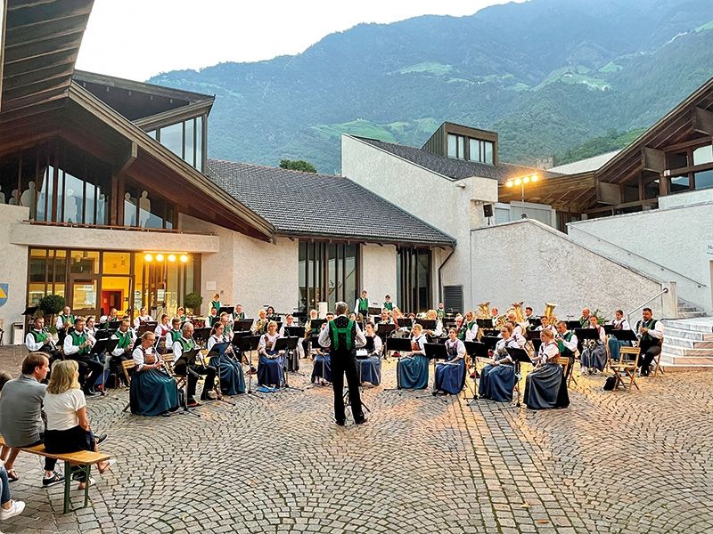Nach 600 Tagen Konzertlockdown fand erstmals wieder ein Konzert der Musikkapelle Naturns statt