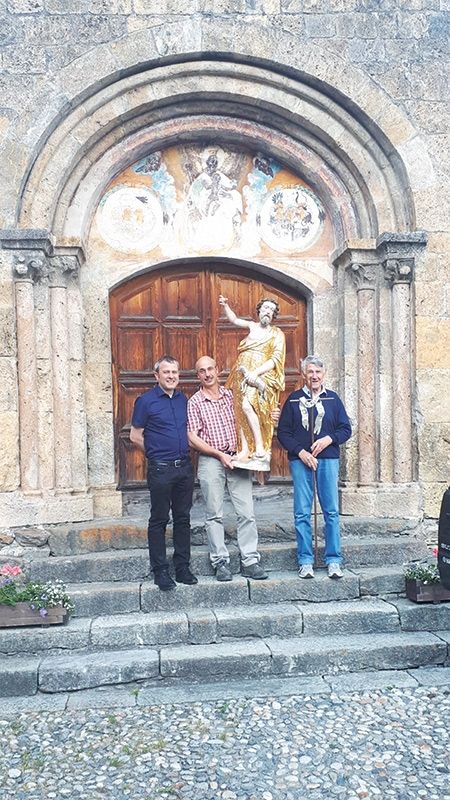 v.l. Pfarrer Paul Schwienbacher, Luis Höchenberger und Josef Fliri